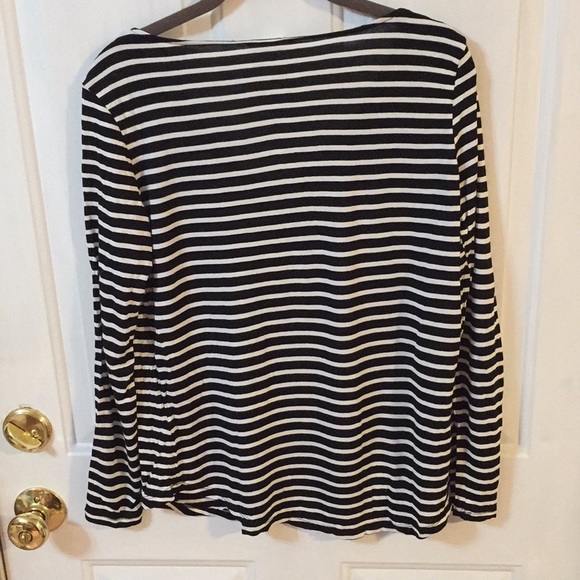 H&M Basic black and white striped shirt - Picture 2 of 3